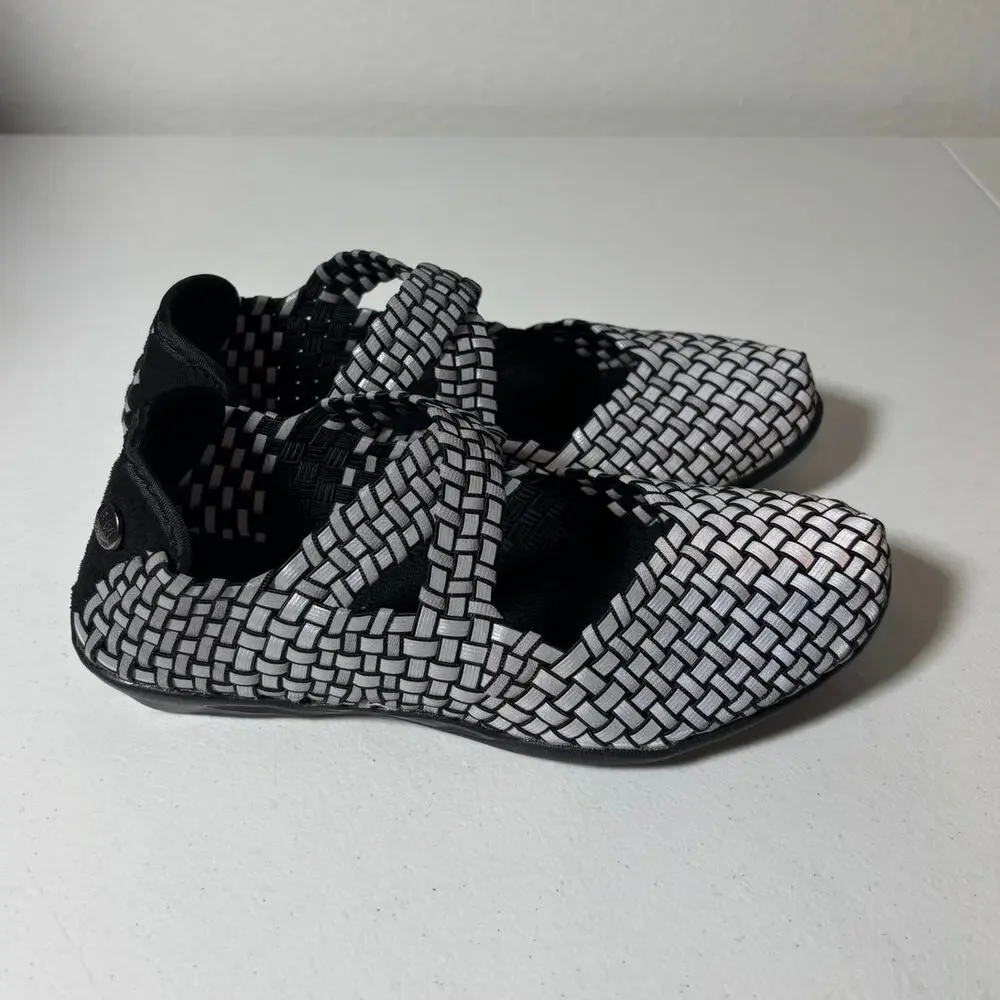 Bernie Mev NWOT Size 5 (EU 36) Margo Mary Jane Flats Slip-On Comfort Gray/Black